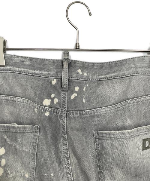 DSQUARED2（ディースクエアード）DSQUARED2 (ディースクエアード) ダメージ加工デニムパンツ グレー サイズ:48の古着・服飾アイテム