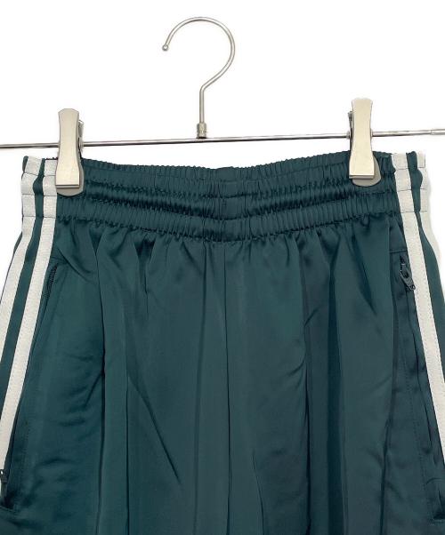 adidas（アディダス）adidas (アディダス) ワイドトラックパンツ グリーン サイズ:Sの古着・服飾アイテム