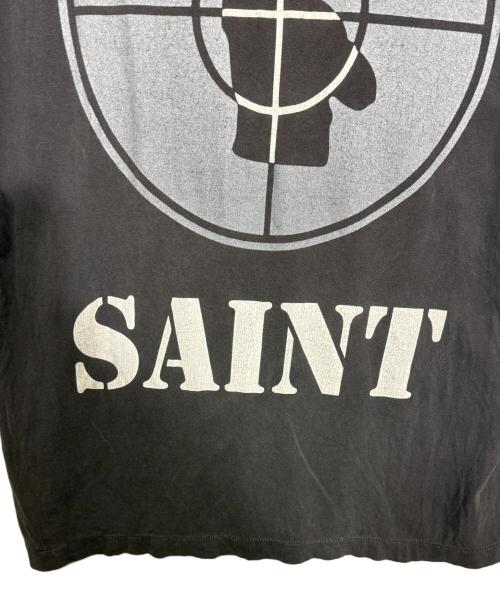 SAINT MICHAEL（セントマイケル）SAINT MICHAEL (セントマイケル) PUBLIC ENEMY (パブリック エネミー) Tシャツ チャコールグレー サイズ:Lの古着・服飾アイテム