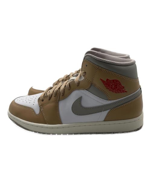 NIKE（ナイキ）NIKE (ナイキ) スニーカー ベージュ サイズ:29.5の古着・服飾アイテム