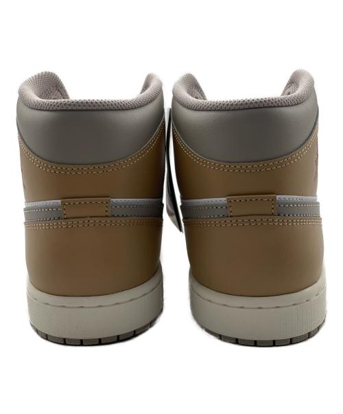 NIKE（ナイキ）NIKE (ナイキ) スニーカー ベージュ サイズ:29.5の古着・服飾アイテム