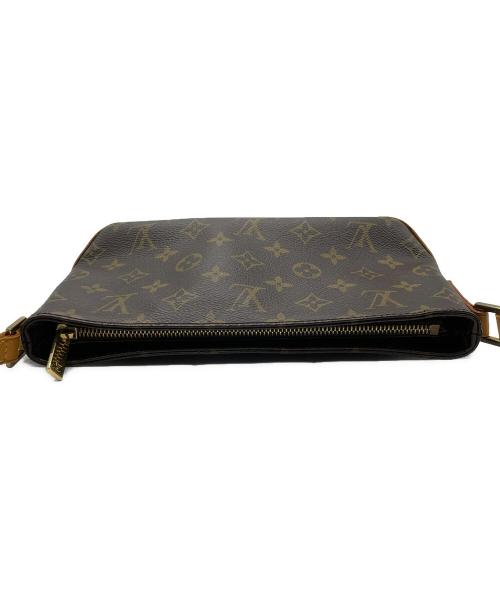 LOUIS VUITTON（ルイ ヴィトン）LOUIS VUITTON (ルイ ヴィトン) ショルダーポーチの古着・服飾アイテム