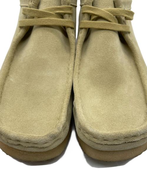 CLARKS（クラークス）CLARKS (クラークス) ワラビーシューズ ベージュ サイズ:27の古着・服飾アイテム