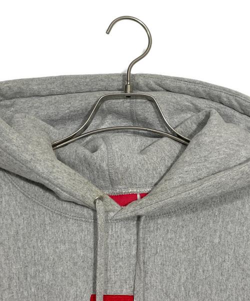 SUPREME（シュプリーム）SUPREME (シュプリーム) プルオーバーパーカー グレー サイズ:Lの古着・服飾アイテム