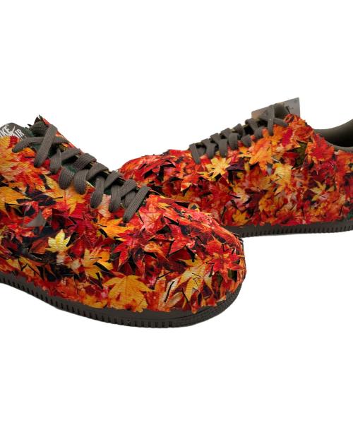 NIKE（ナイキ）NIKE (ナイキ) スニーカー オレンジ サイズ:27.5の古着・服飾アイテム