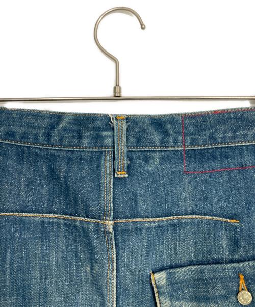 LEVI'S RED（リーバイス レッド）LEVI'S RED (リーバイス レッド) 立体裁断ジーンズ ブルー サイズ:不明の古着・服飾アイテム
