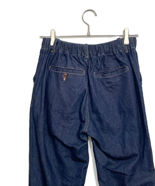 群言堂（グンゲンドウ）群言堂 (グンゲンドウ) イージーデニムパンツ インディゴ サイズ:Mの古着・服飾アイテム