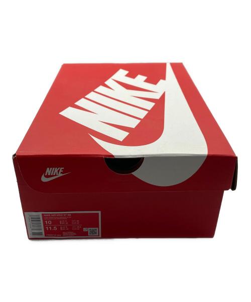 NIKE（ナイキ）NIKE (ナイキ) スニーカー オリーブ サイズ:28の古着・服飾アイテム