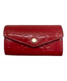 LOUIS VUITTON（ルイ ヴィトン）の古着「4連キーケース」｜レッド