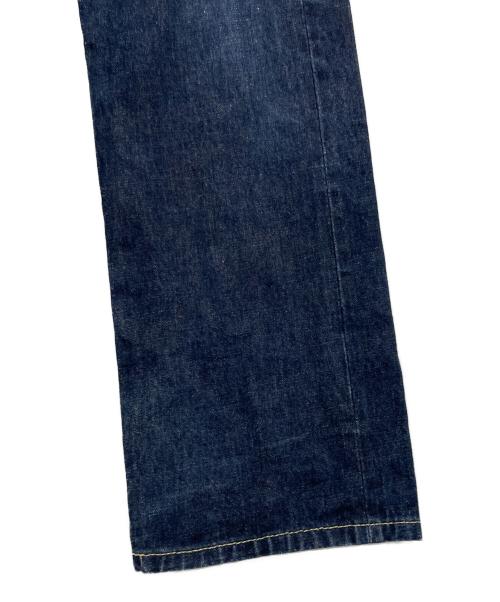 LEVI'S（リーバイス）LEVI'S (リーバイス) シンチバックセルビッチデニムパンツ インディゴ サイズ:71㎝(W28)の古着・服飾アイテム
