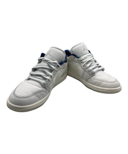 NIKE（ナイキ）NIKE (ナイキ) ローカットスニーカー ホワイト サイズ:27の古着・服飾アイテム