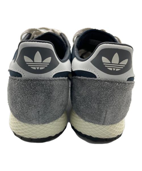 adidas（アディダス）adidas (アディダス) ローカットスニーカー グレー×ネイビー サイズ:27.5の古着・服飾アイテム