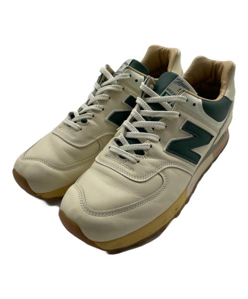 NEW BALANCE（ニューバランス）NEW BALANCE (ニューバランス) the apartment (ジ アパートメント) スニーカー ベージュ×グリーン サイズ:27.5の古着・服飾アイテム