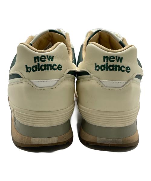 NEW BALANCE（ニューバランス）NEW BALANCE (ニューバランス) the apartment (ジ アパートメント) スニーカー ベージュ×グリーン サイズ:27.5の古着・服飾アイテム