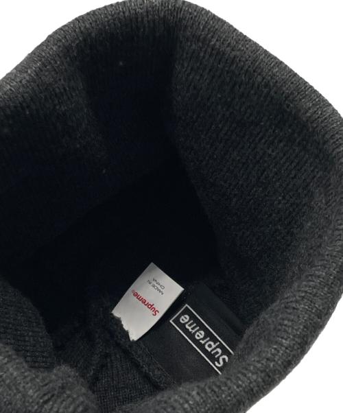 SUPREME（シュプリーム）SUPREME (シュプリーム) New Era (ニューエラ) ニット帽 グレーの古着・服飾アイテム