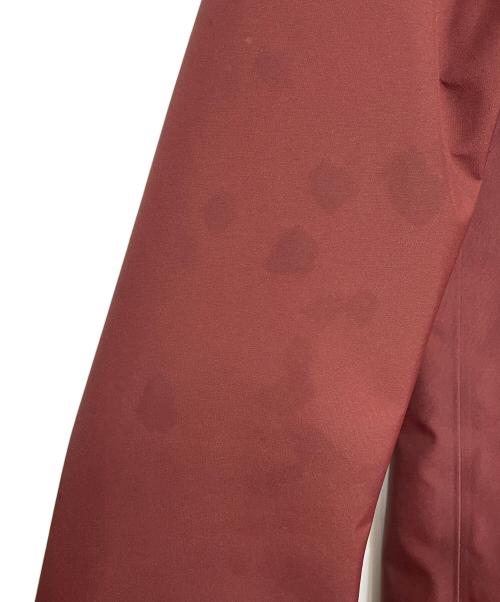 ARC'TERYX（アークテリクス）ARC'TERYX (アークテリクス) マウンテンパーカー エンジ サイズ:Mの古着・服飾アイテム