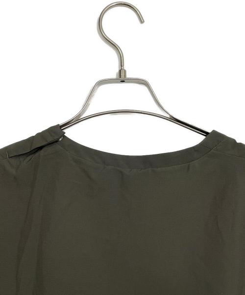 HOUDINI（フーディニ）HOUDINI (フーディニ) Tシャツ オリーブ サイズ:Mの古着・服飾アイテム