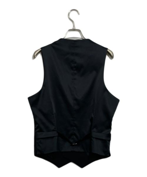 GIORGIO ARMANI（ジョルジオアルマーニ）GIORGIO ARMANI (ジョルジオアルマーニ) ベスト ブラック サイズ:46の古着・服飾アイテム