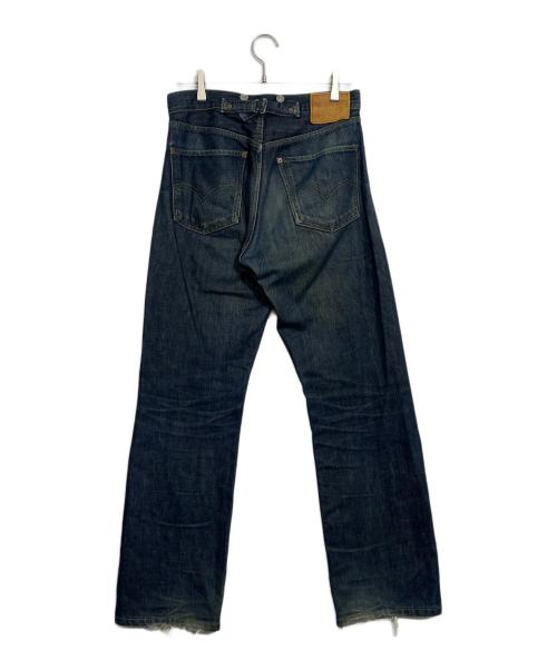 LEVI'S（リーバイス）LEVI'S (リーバイス) シンチバックセルビッチデニムパンツ インディゴ サイズ:76cm (W30)の古着・服飾アイテム