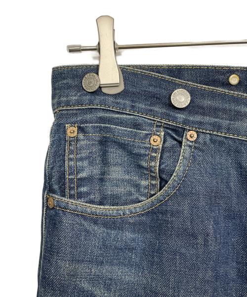 LEVI'S（リーバイス）LEVI'S (リーバイス) シンチバックセルビッチデニムパンツ インディゴ サイズ:76cm (W30)の古着・服飾アイテム