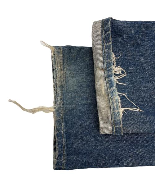 LEVI'S（リーバイス）LEVI'S (リーバイス) シンチバックセルビッチデニムパンツ インディゴ サイズ:76cm (W30)の古着・服飾アイテム
