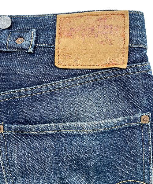 LEVI'S（リーバイス）LEVI'S (リーバイス) シンチバックセルビッチデニムパンツ インディゴ サイズ:76cm (W30)の古着・服飾アイテム