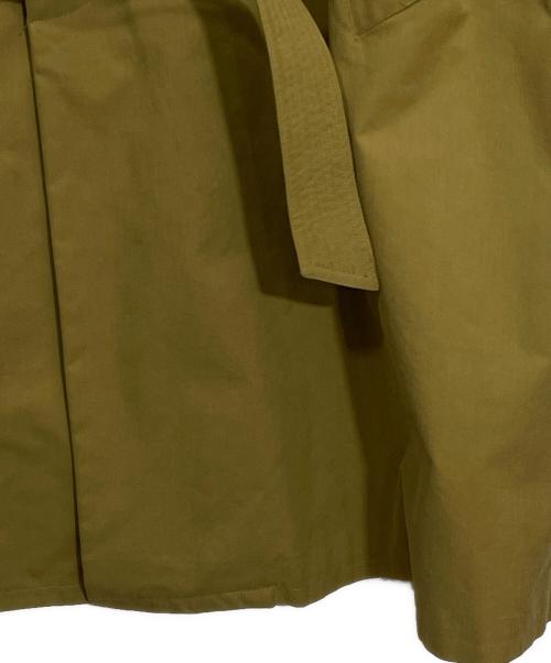 GIORGIO ARMANI（ジョルジオアルマーニ）GIORGIO ARMANI (ジョルジオアルマーニ) コート オリーブ サイズ:52の古着・服飾アイテム