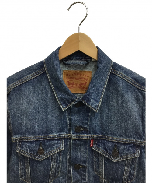 LEVIS（リーバイス）LEVIS (リーバイス) デニムジャケット インディゴ サイズ:Mの古着・服飾アイテム