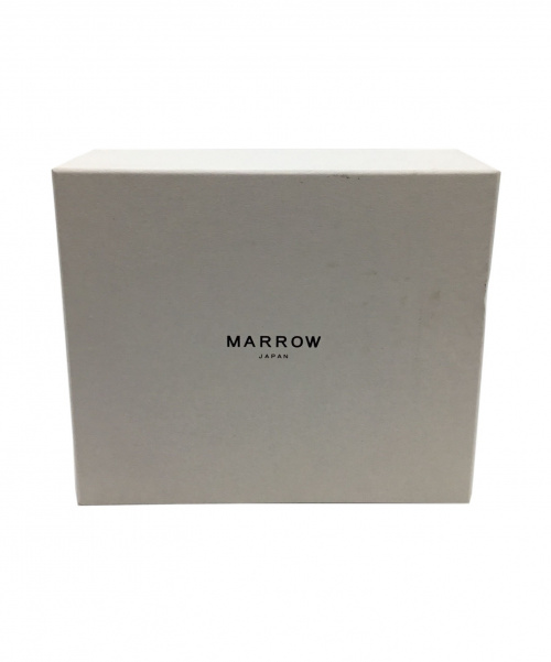 MARROW（マロウ）MARROW (マロウ) ストラップ付レザーウォレット ブラックの古着・服飾アイテム