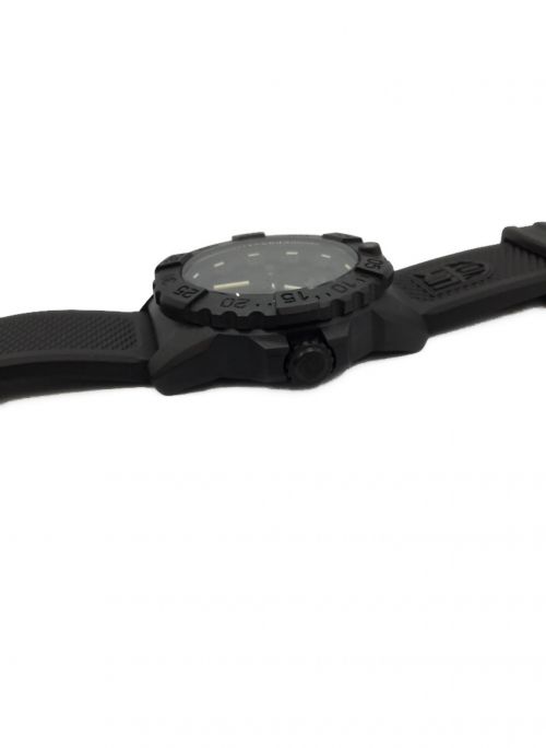 LUMINOX（ルミノックス）LUMINOX (ルミノックス) リストウォッチ ブラックの古着・服飾アイテム