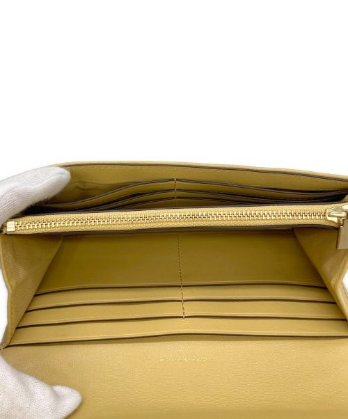 TORY BURCH（トリーバーチ）TORY BURCH (トリーバーチ) 財布 カーキの古着・服飾アイテム