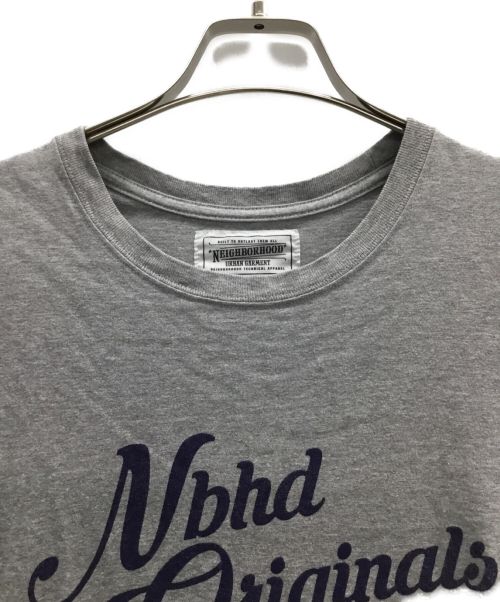 NEIGHBORHOOD（ネイバーフッド）NEIGHBORHOOD (ネイバーフッド) プリントTシャツ グレー サイズ:Sの古着・服飾アイテム