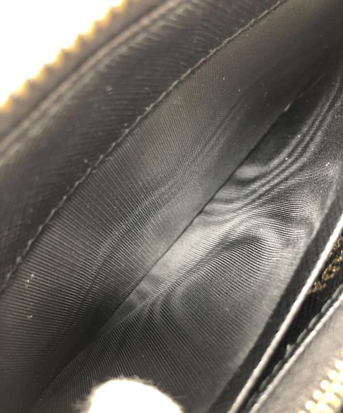 PRADA（プラダ）PRADA (プラダ) 長財布 ブラック サイズ:実寸サイズにてご確認ください。の古着・服飾アイテム