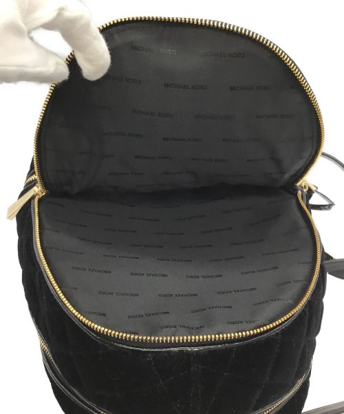 MICHAEL KORS（マイケル・コース）MICHAEL KORS (マイケルコース) キルティングバックパック ブラックの古着・服飾アイテム