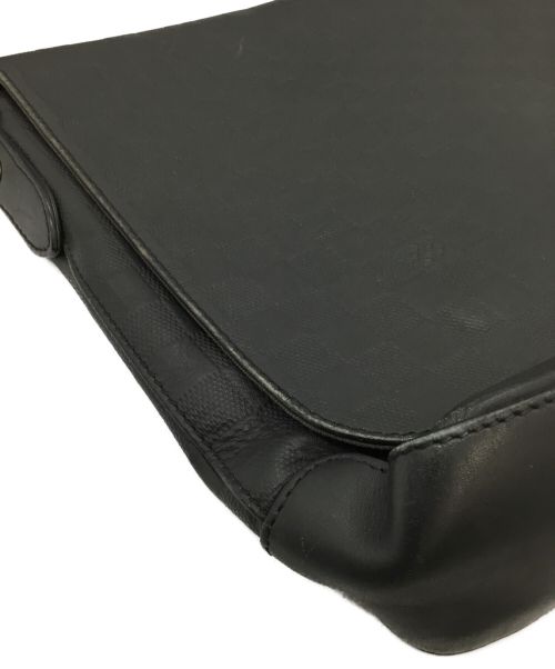 LOUIS VUITTON（ルイ ヴィトン）LOUIS VUITTON (ルイ ヴィトン) メッセンジャーバッグ ブラックの古着・服飾アイテム