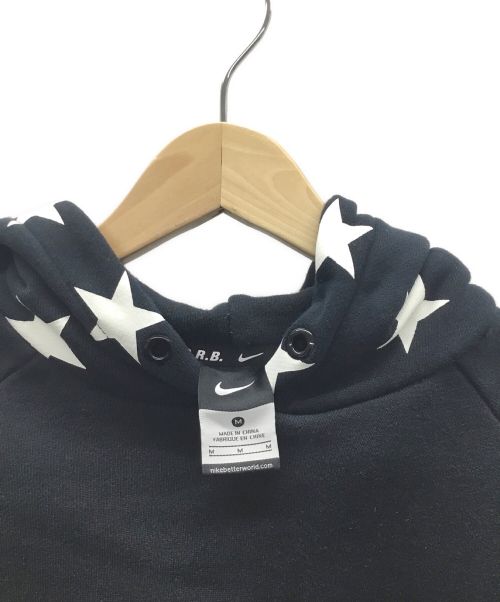 NIKE（ナイキ）NIKE (ナイキ) プルオーバーパーカー ブラック サイズ:Mの古着・服飾アイテム