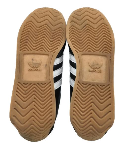adidas（アディダス）adidas (アディダス) スニーカー ブラック サイズ:26.5の古着・服飾アイテム