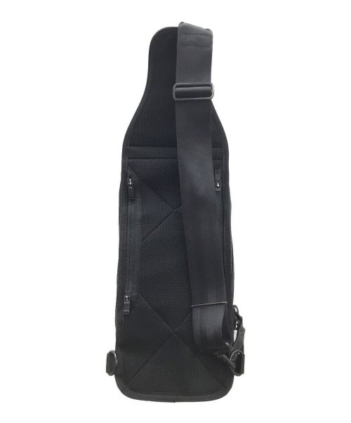 PORTER（ポーター）PORTER (ポーター) ヒート  ボディーバッグ ブラックの古着・服飾アイテム