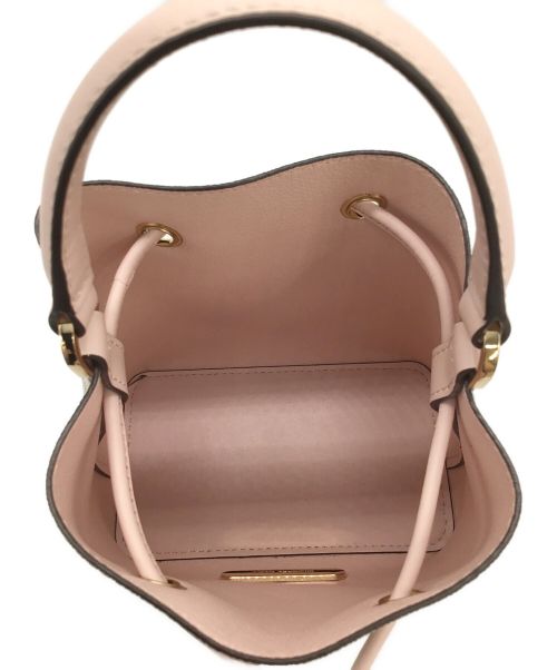 MICHAEL KORS（マイケル・コース）MICHAEL KORS (マイケルコース) ショルダーバッグ ホワイト×ピンクの古着・服飾アイテム