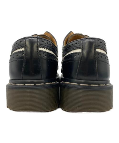 Dr.Martens（ドクターマーチン）Dr.Martens (ドクターマーチン) ウィングチップシューズ ブラック×ホワイト サイズ:25の古着・服飾アイテム