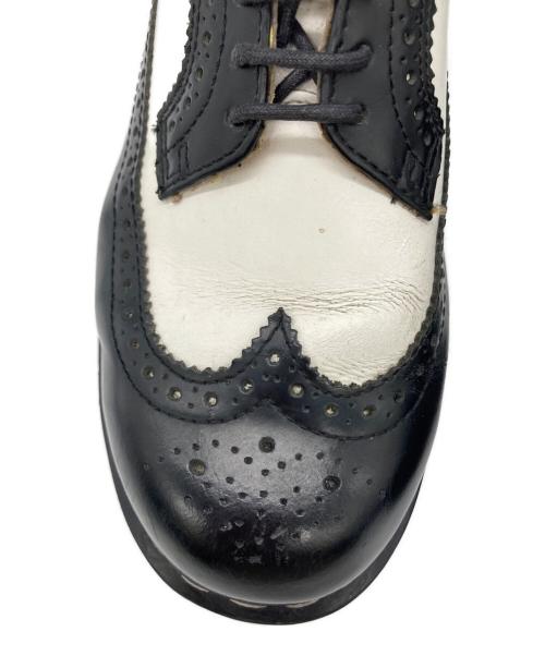 Dr.Martens（ドクターマーチン）Dr.Martens (ドクターマーチン) ウィングチップシューズ ブラック×ホワイト サイズ:25の古着・服飾アイテム