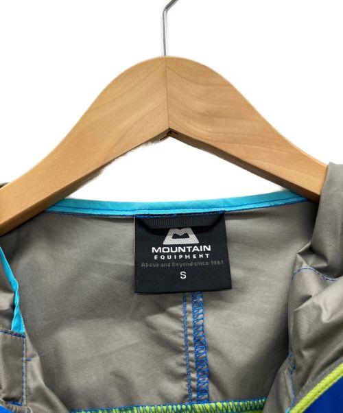 MountainEquipment（マウンテンイクィップメント）MountainEquipment (マウンテンイクィップメント) ムーアジャケット ブルー×グリーン サイズ:Sの古着・服飾アイテム