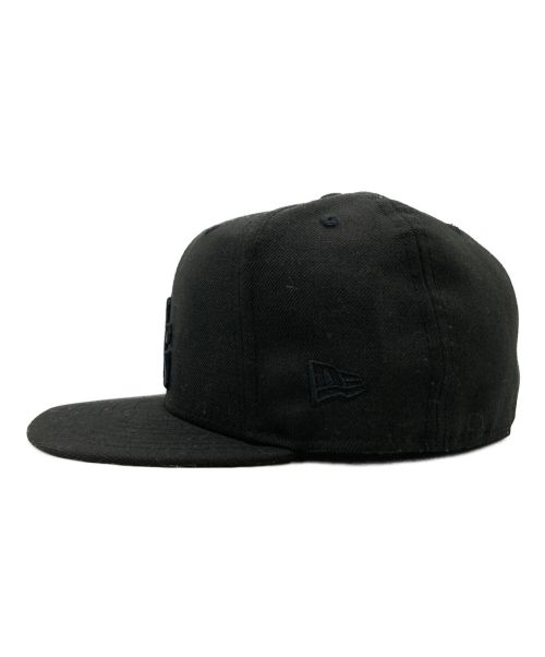New Era（ニューエラ）New Era (ニューエラ) FRAGMENT DESIGN (フラグメント デザイン) キャップ ブラック サイズ:58.7の古着・服飾アイテム