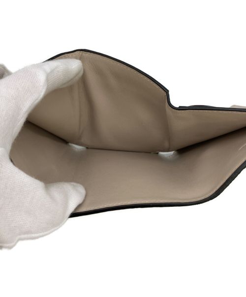 LOEWE（ロエベ）LOEWE (ロエベ) 3つ折り財布 イエローの古着・服飾アイテム