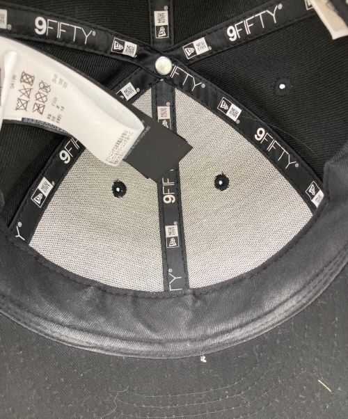 CANADA GOOSE（カナダグース）CANADA GOOSE (カナダグース) New Era (ニューエラ) キャップ ブラックの古着・服飾アイテム