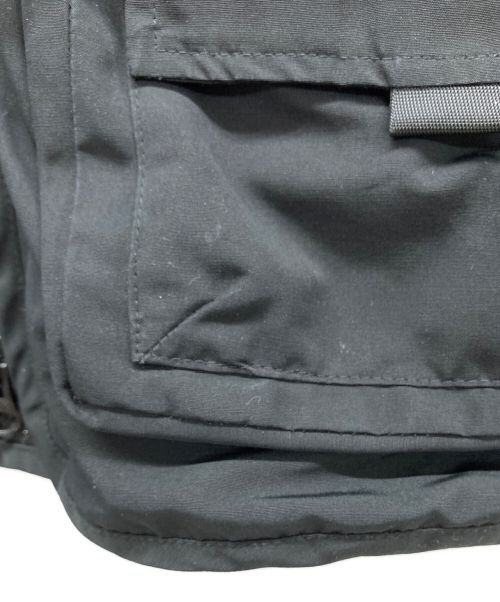 CarHartt（カーハート）CarHartt (カーハート) エルムウッドベスト ブラック サイズ:Mの古着・服飾アイテム