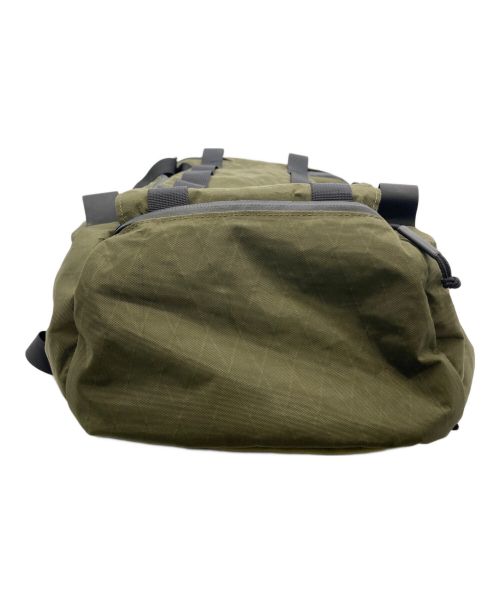 MYSTERY RANCH（ミステリーランチ）MYSTERY RANCH (ミステリーランチ) Carryology (キャリーオロジー) バックパック カーキの古着・服飾アイテム