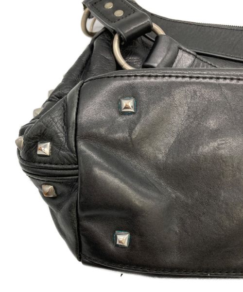 HARLEY-DAVIDSON（ハーレーダビッドソン）HARLEY-DAVIDSON (ハーレーダビッドソン) スタッズショルダーバッグ ブラックの古着・服飾アイテム