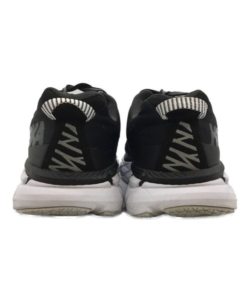 HOKAONEONE（ホカオネオネ）HOKAONEONE (ホカオネオネ) スニーカー ブラック×ホワイト サイズ:27の古着・服飾アイテム