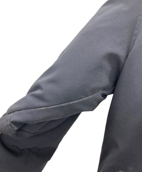 CANADA GOOSE（カナダグース）CANADA GOOSE (カナダグース) ダウンジャケット ネイビー サイズ:Lの古着・服飾アイテム